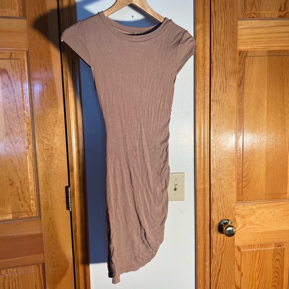 Elegant Brown Cap Sleeve Dress